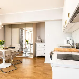 Prestige Z Basenem - 5d Kolberg